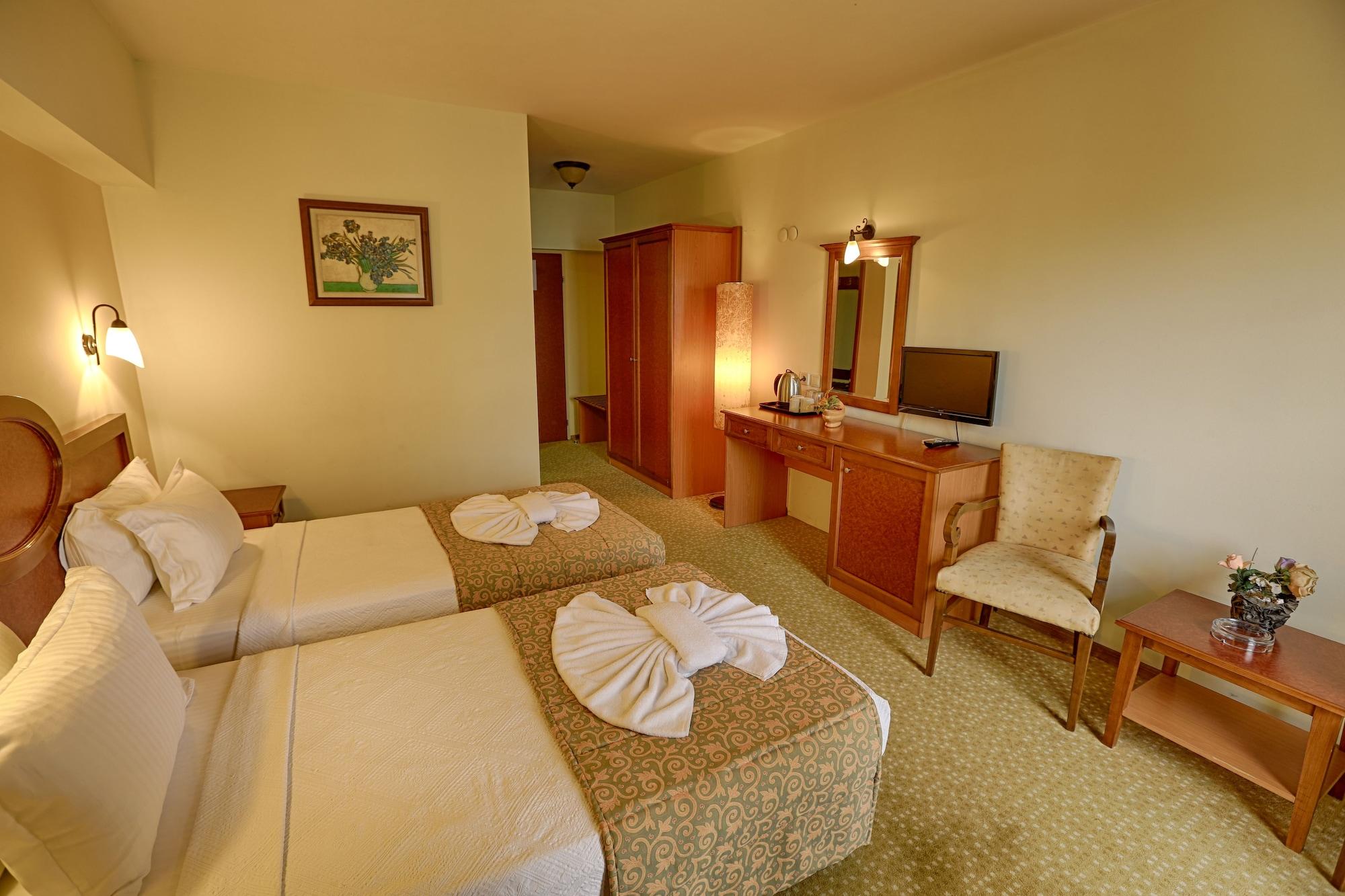 Kayhanbey Hotel Kusadasi Exterior photo